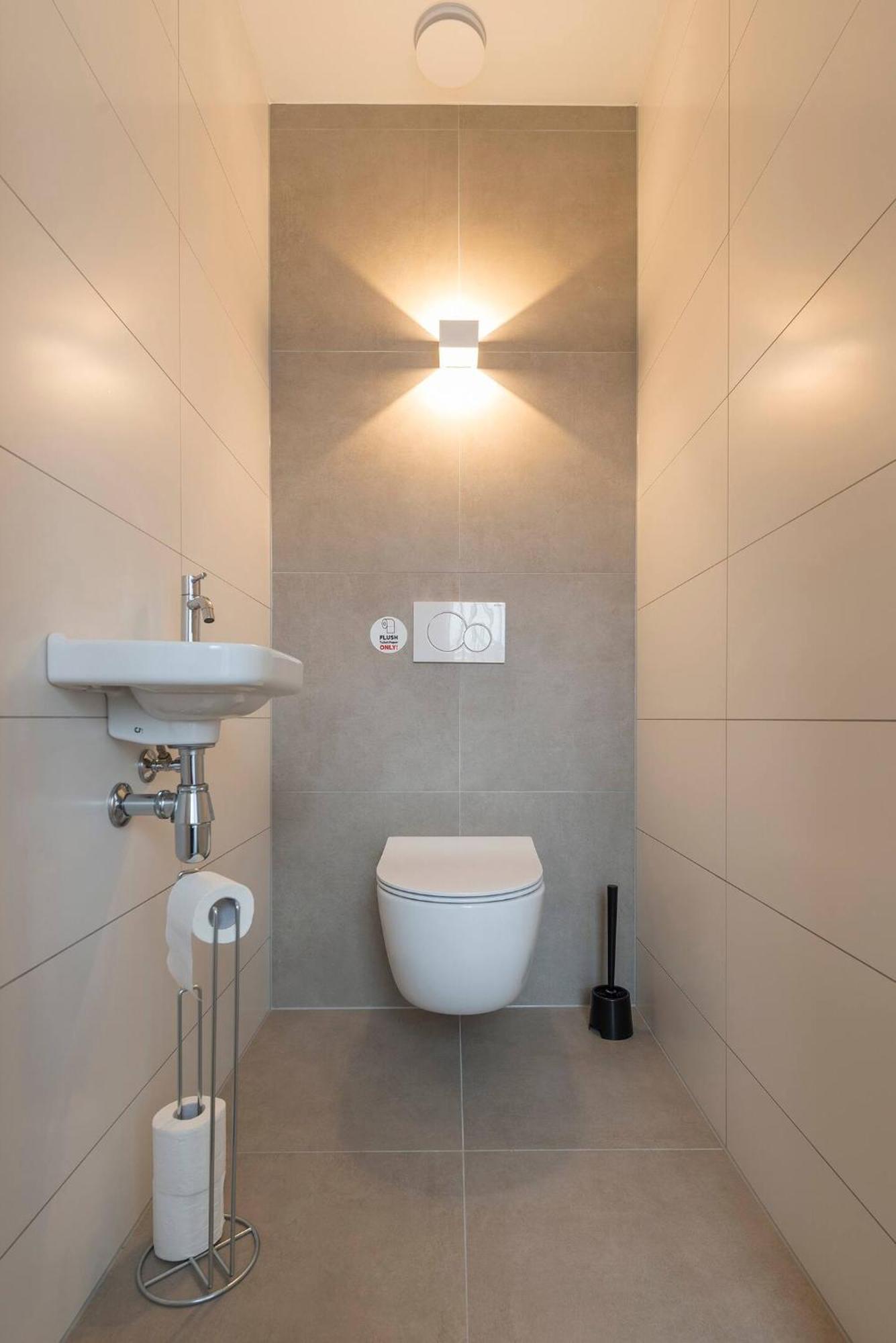 New Apartment In City Centre Large Оирсхот Экстерьер фото